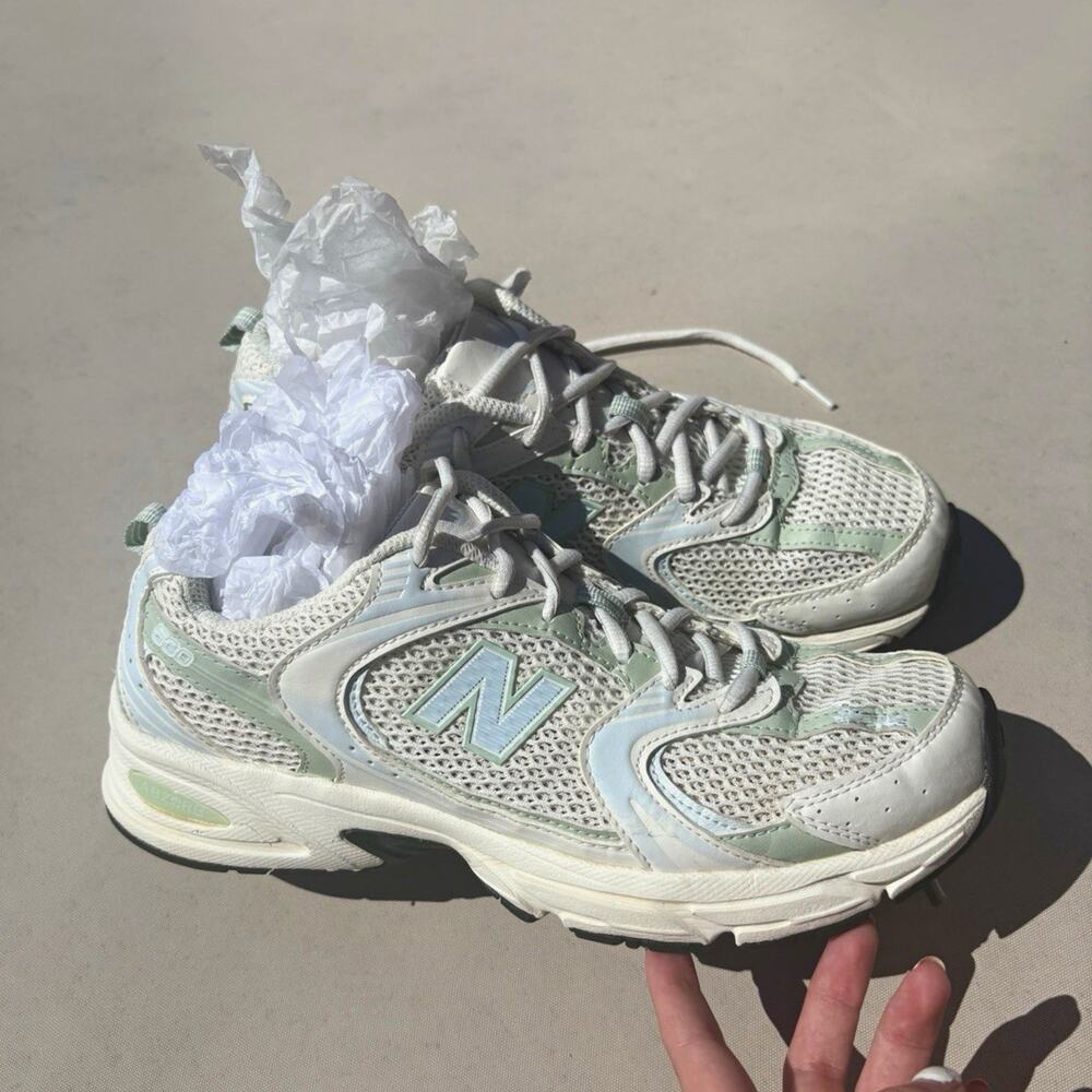 New Balance 530 Ice Blue Silver Moss Sneakers Men’s Size 8 / Women’s Size 9.5